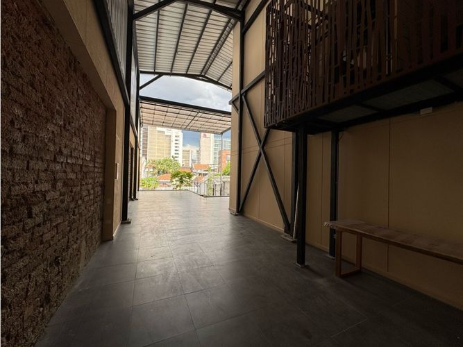 Local en arriendo en Granada, Cali, 320 m² · foto 10 de 10