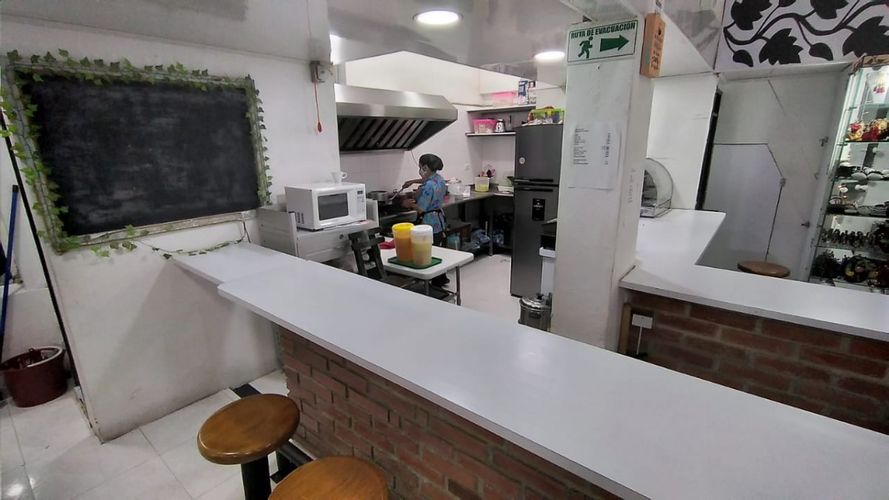 Local en venta en El Centro, Manizales, 31 m² · foto 2 de 13