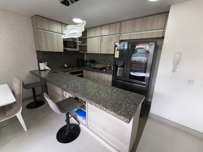 Apartamento de 2 alcobas en venta en La Flora, Cali, 90 m² · foto 9 de 24