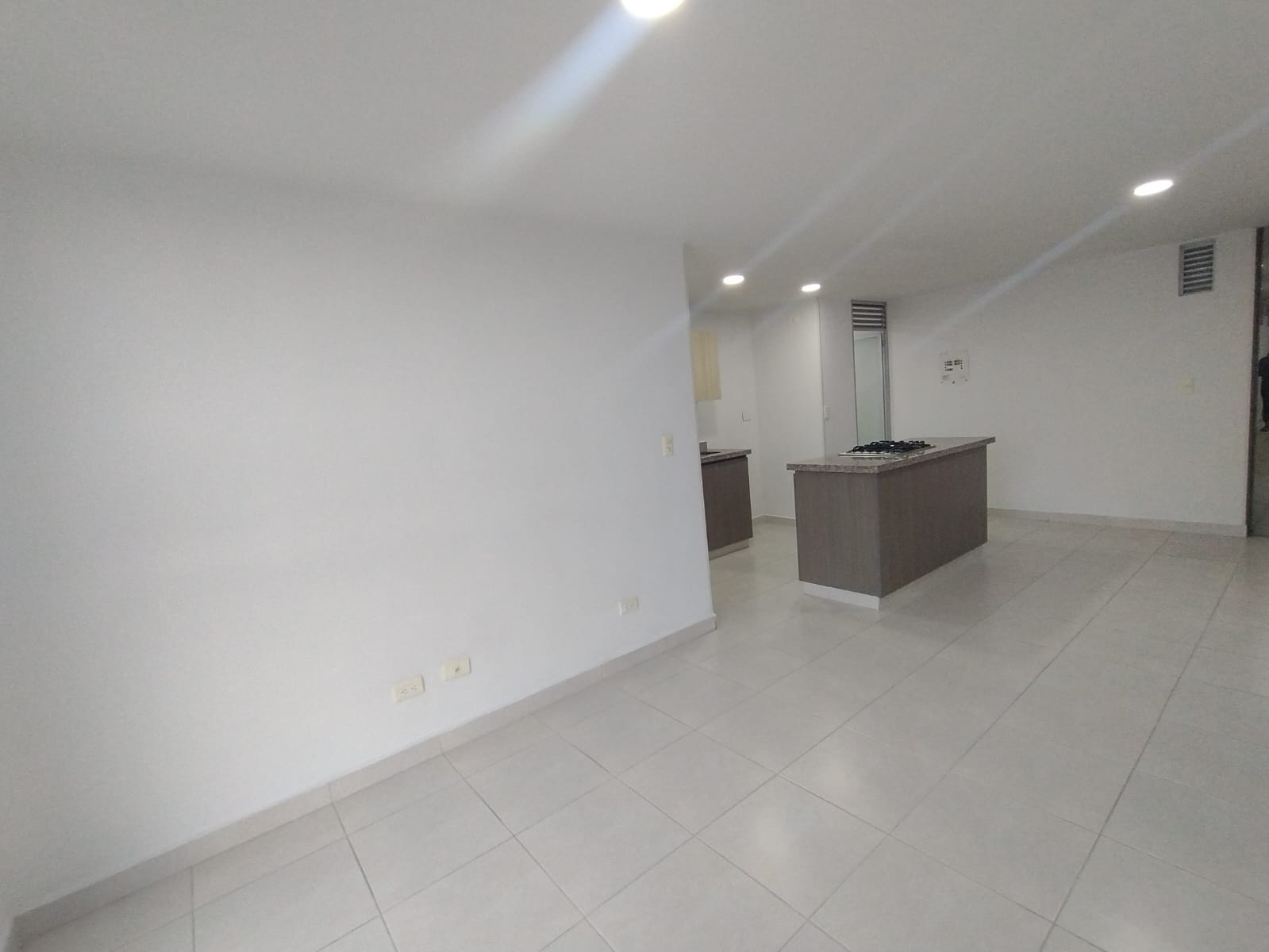 Apartamento en venta en Corbones, Armenia · foto 4 de 20