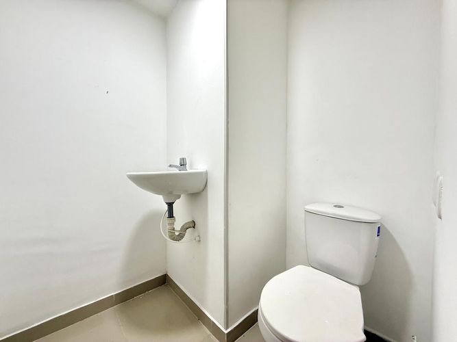 Consultorio en arriendo en Sector Plaza De Bolivar, Pereira, 18 m² · foto 10 de 11