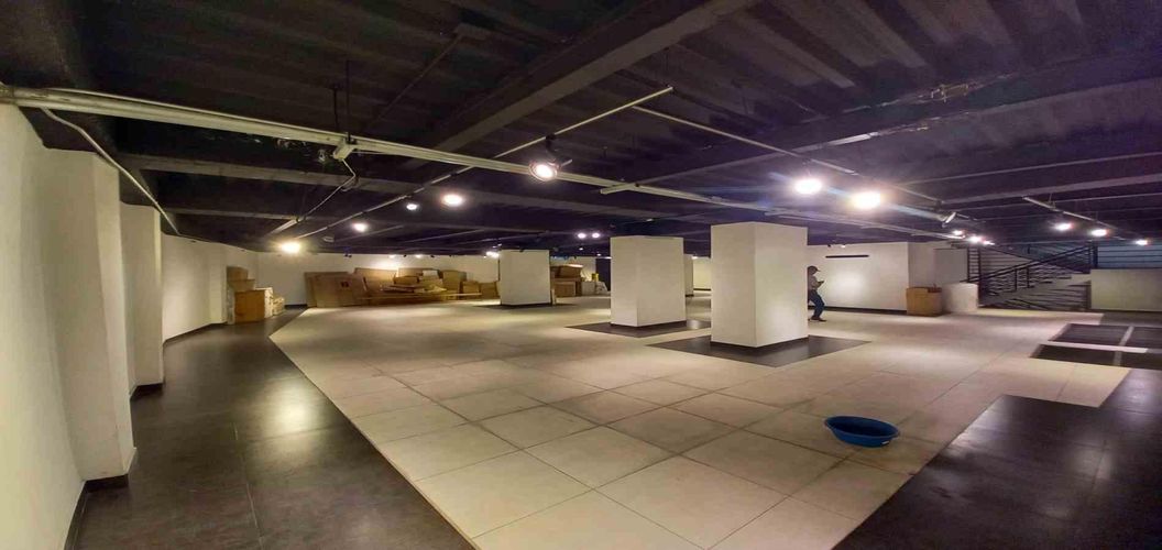 Edificio en venta en Arboleda Del Rio, Pereira, 2500 m² · foto 2 de 24