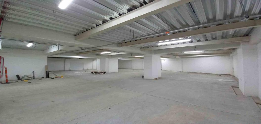 Edificio en venta en Arboleda Del Rio, Pereira, 2500 m² · foto 5 de 24