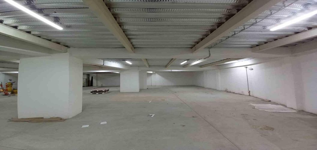 Edificio en venta en Arboleda Del Rio, Pereira, 2500 m² · foto 6 de 24