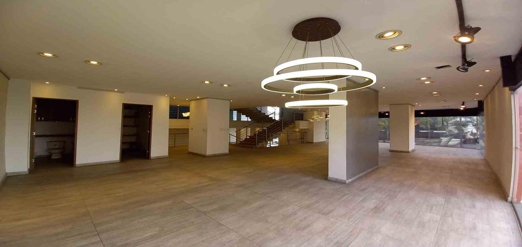 Edificio en venta en Arboleda Del Rio, Pereira, 2500 m² · foto 12 de 24