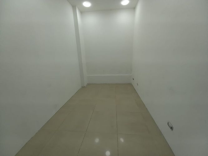 Local en arriendo en Los Agustinos, Manizales, 11 m² · foto 4 de 13