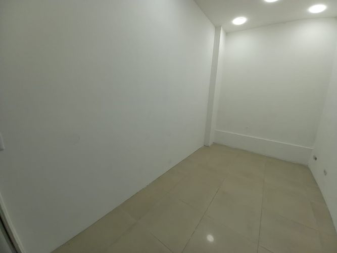 Local en arriendo en Los Agustinos, Manizales, 11 m² · foto 10 de 13