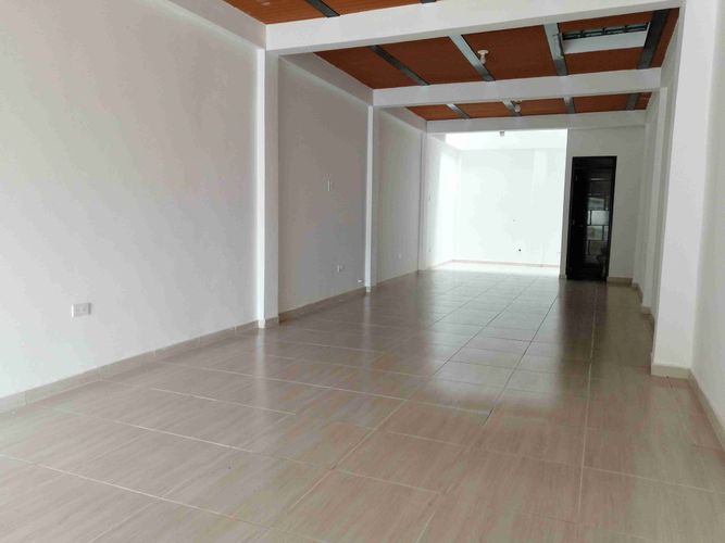 Edificio en venta en Primero De Febrero, Pereira, 200 m² · foto 2 de 17