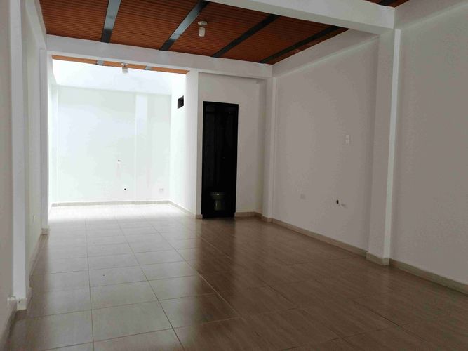 Edificio en venta en Primero De Febrero, Pereira, 200 m² · foto 3 de 17