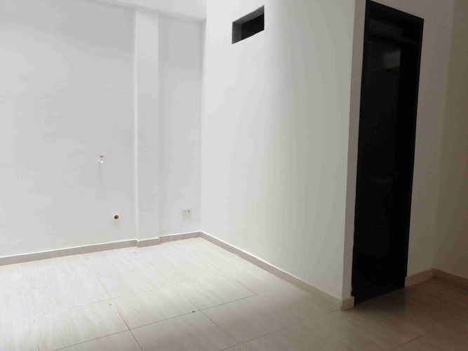 Edificio en venta en Primero De Febrero, Pereira, 200 m² · foto 5 de 17