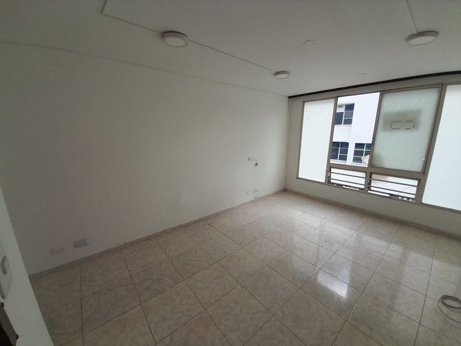 Oficina en venta en Sector Plaza De Bolivar, Pereira, 18 m² · foto 3 de 16