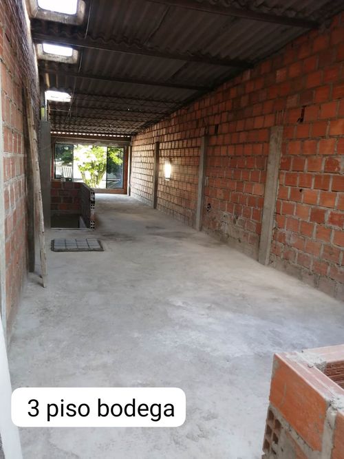 Edificio en venta en Primero De Febrero, Pereira, 200 m² · foto 17 de 17