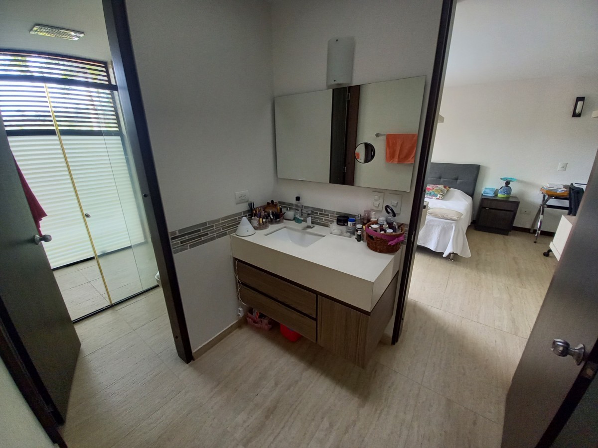 Casa en venta en La Trinidad, Manizales · foto 8 de 24
