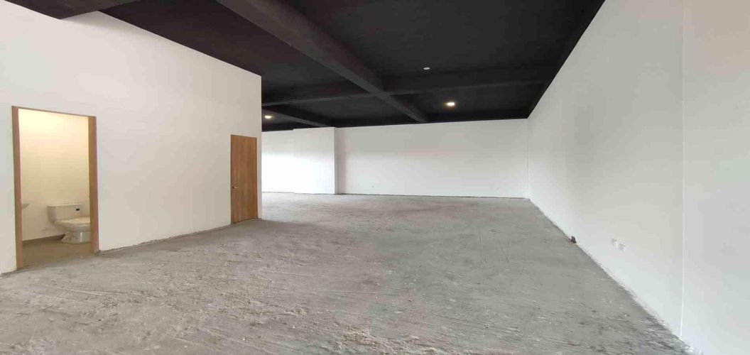 Local en venta en Pinares, Pereira, 285 m² · foto 11 de 17