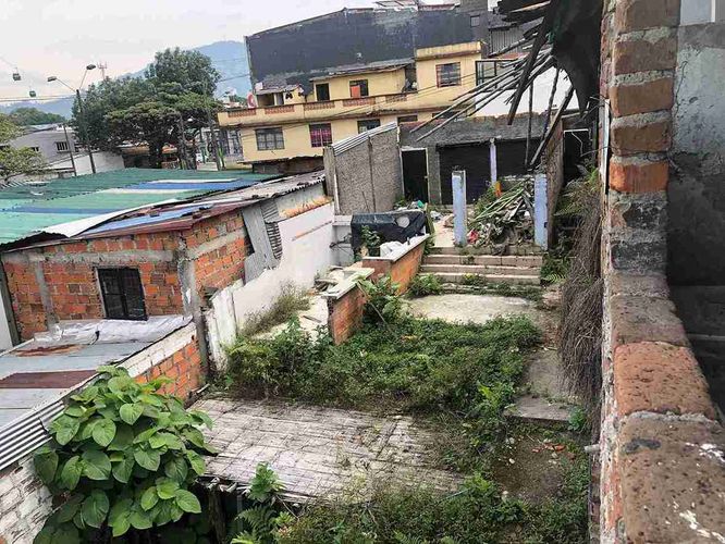 Lote en venta en Mejia Robledo, Pereira, 351 m² · foto 11 de 11
