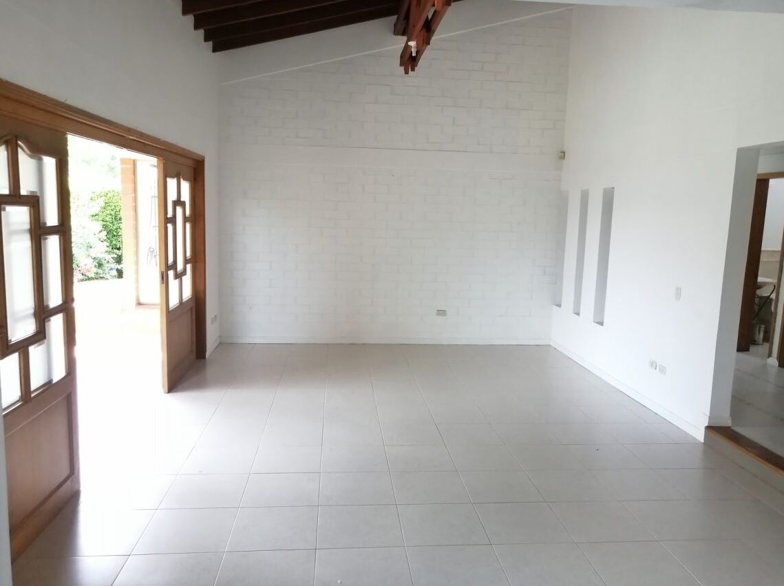 Casa en venta en Combia, Pereira · foto 3 de 24