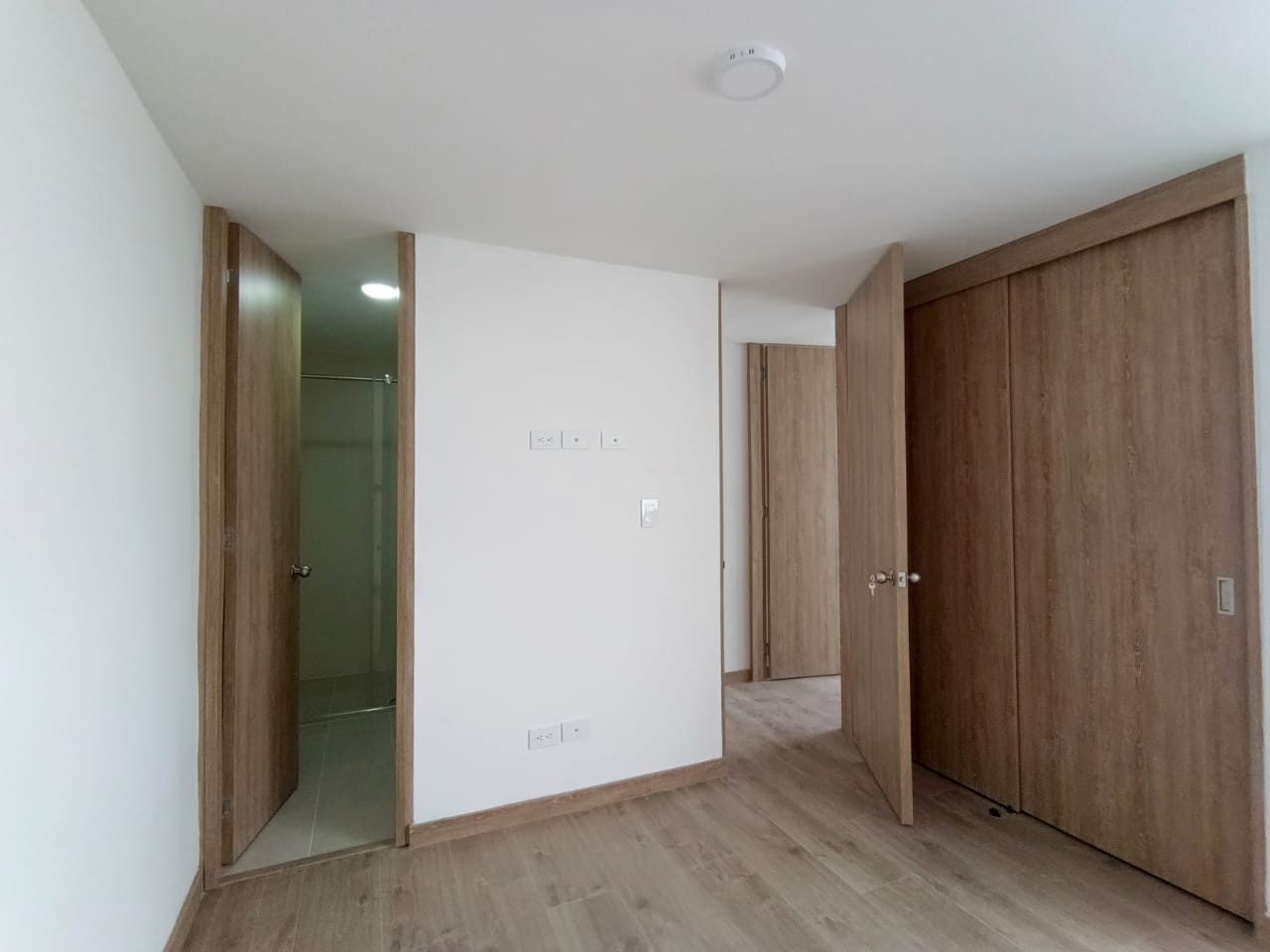 Apartamento en venta en Chipre, Manizales · foto 6 de 23