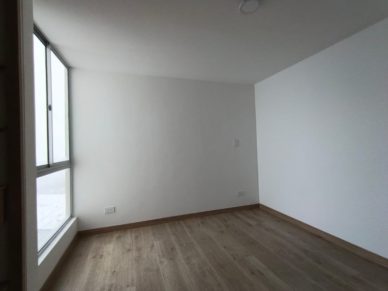 Apartamento en venta en Chipre, Manizales · foto 7 de 23