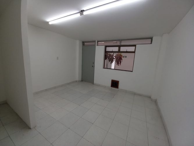 Oficina en arriendo en El Centro, Manizales, 17 m² · foto 13 de 21