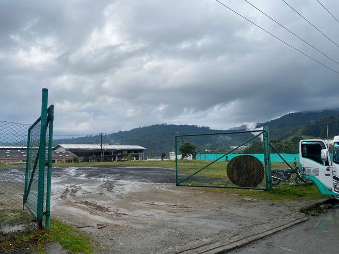 Lote en venta en Malteria, Manizales, 2000 m² · foto 11 de 12