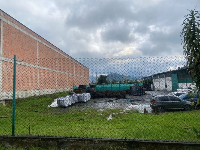 Lote en venta en Malteria, Manizales, 2000 m² · foto 12 de 12
