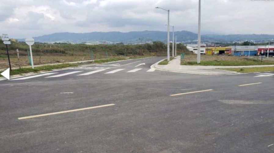 Lote en venta en El Estanquillo Bajo, Dosquebradas, 55 m² · foto 4 de 4