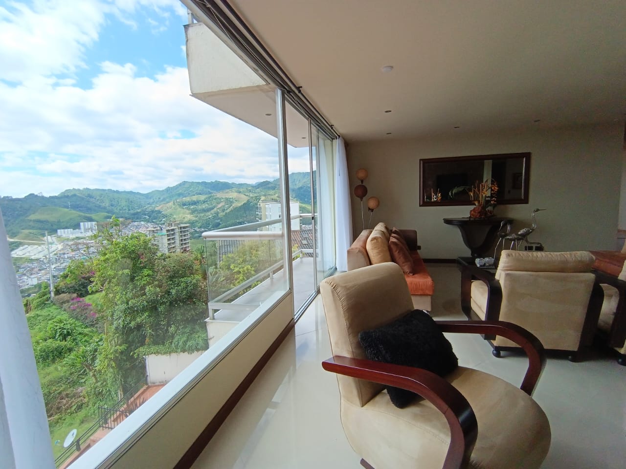 Apartment for rent in Cerro de Oro, Manizales