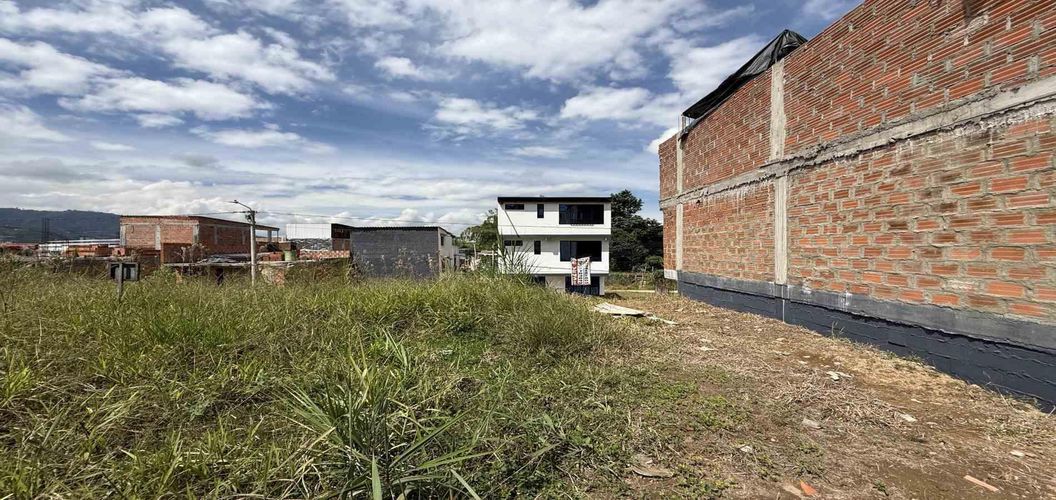 Lote en venta en Bosques De La Acuarela, Dosquebradas · foto 2 de 9