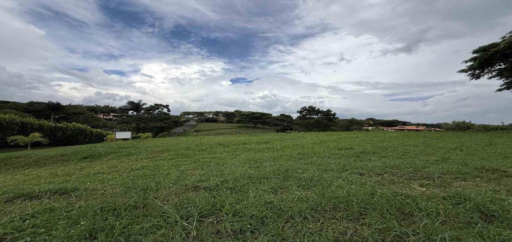 Lote en venta en Cerritos, Pereira · foto 2 de 10