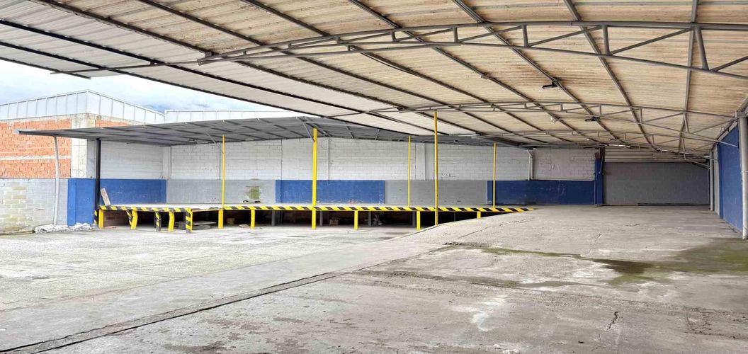Edificio en venta en La Badea, Dosquebradas, 595 m² · foto 18 de 24