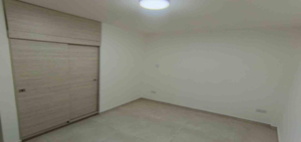 Casa de 6 alcobas en venta en Los Laureles, Manizales, 158 m² · foto 5 de 24