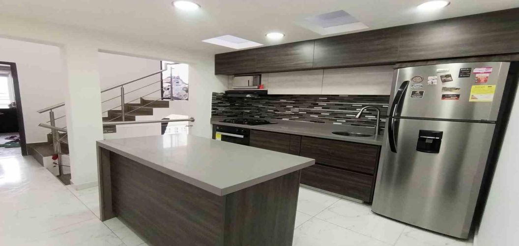 Casa de 6 alcobas en venta en Los Laureles, Manizales, 158 m² · foto 11 de 24