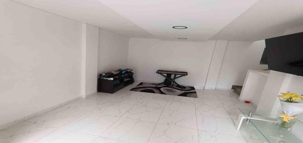 Casa de 6 alcobas en venta en Los Laureles, Manizales, 158 m² · foto 13 de 24