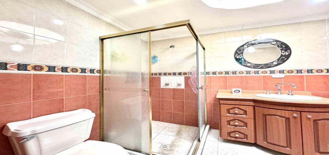 Casa de 4 alcobas en venta en Los Molinos, Pereira, 227 m² · foto 5 de 21