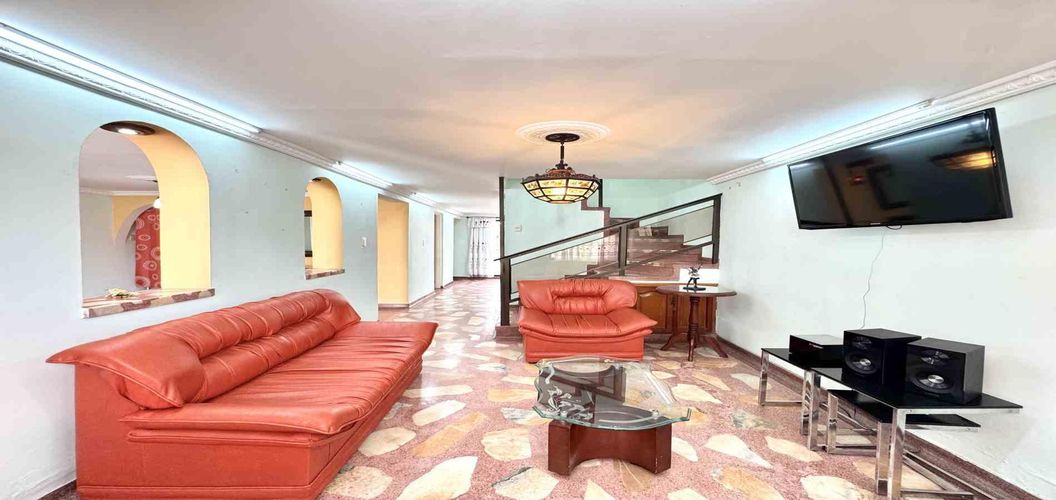 Casa de 4 alcobas en venta en Los Molinos, Pereira, 227 m² · foto 12 de 21
