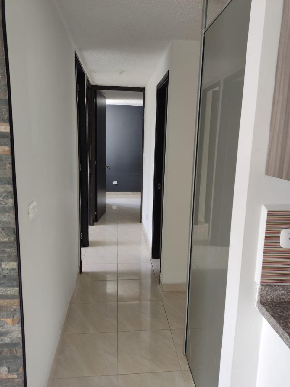Apartamento en venta en La Cristalina, Armenia · foto 4 de 16