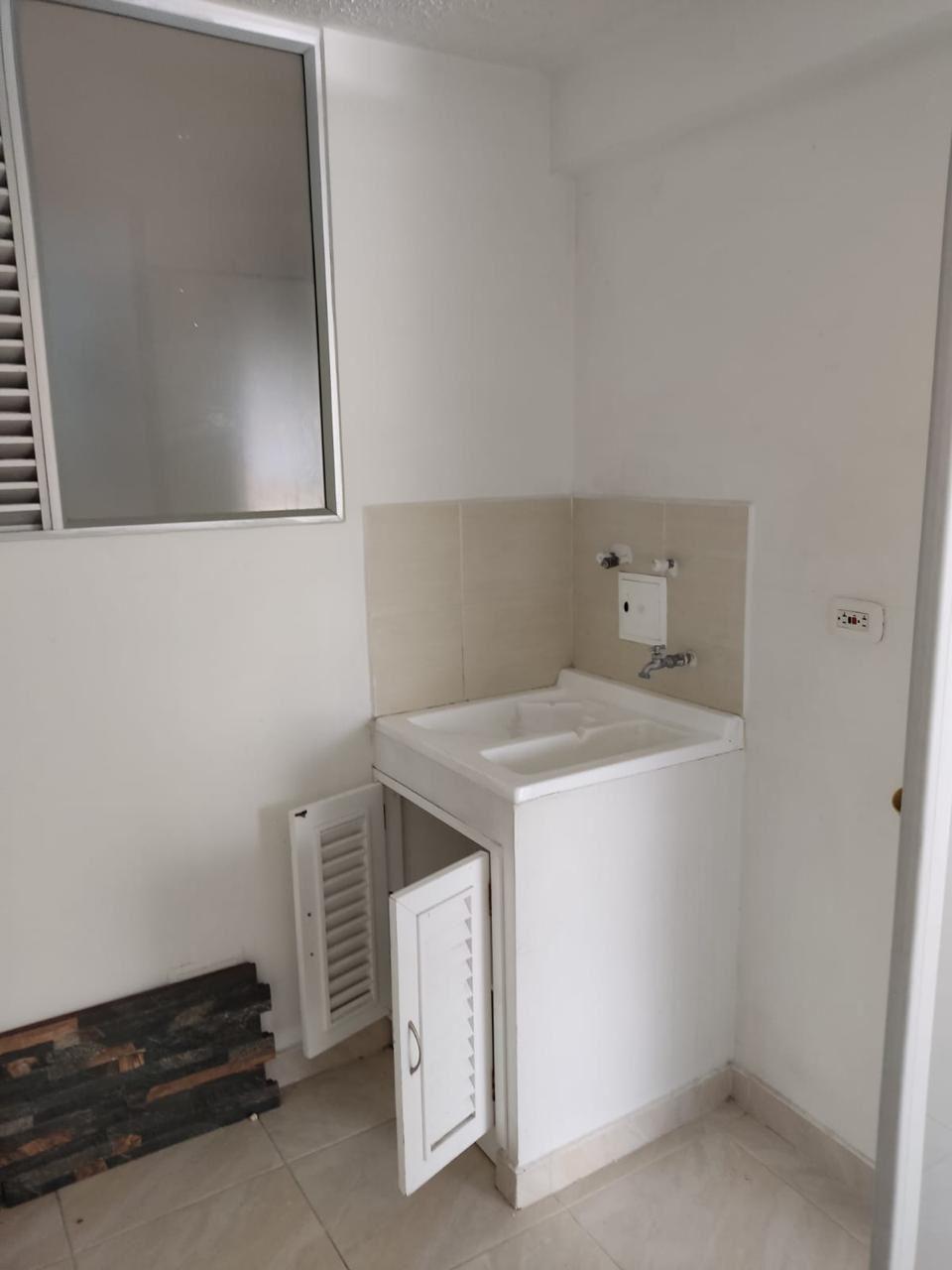 Apartamento en venta en La Cristalina, Armenia · foto 5 de 16