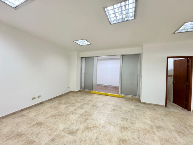 Oficina en arriendo en El Refugio, Dosquebradas, 62 m² · foto 5 de 6