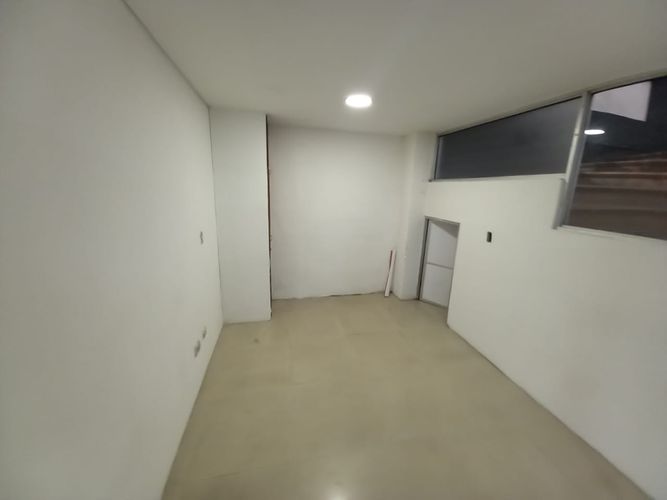Local en arriendo en Los Agustinos, Manizales, 11 m² · foto 7 de 10
