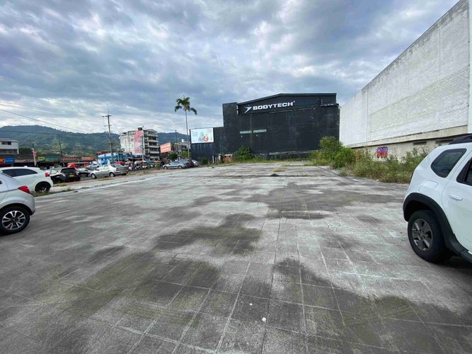Lote en venta en San Fernando, Dosquebradas, 4995 m² · foto 5 de 24