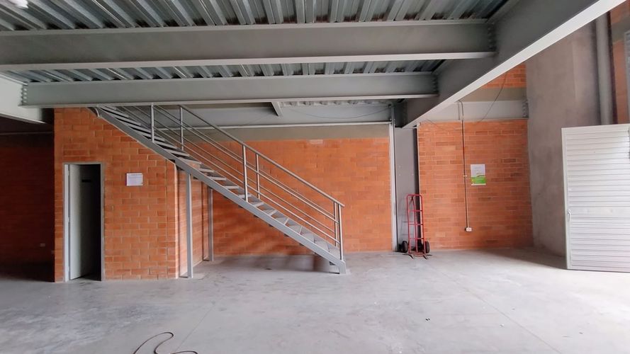 Bodega en arriendo en Nueva Cecilia, Armenia, 188 m² · foto 6 de 8