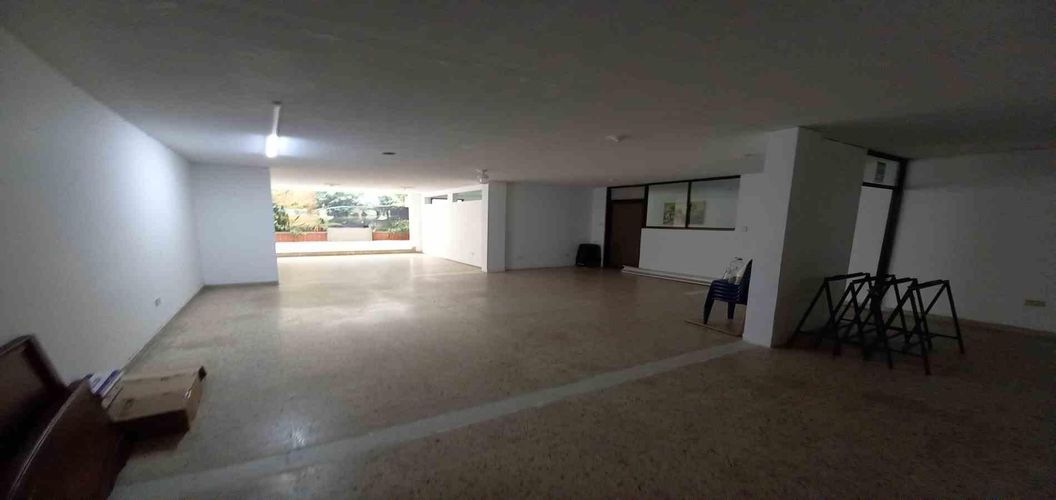 Local en venta en El Centro, Manizales, 300 m² · foto 12 de 24
