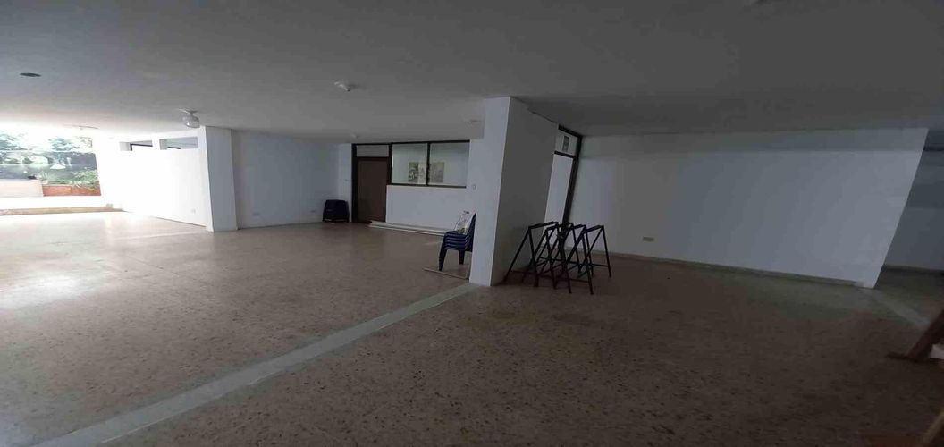 Local en venta en El Centro, Manizales, 300 m² · foto 13 de 24