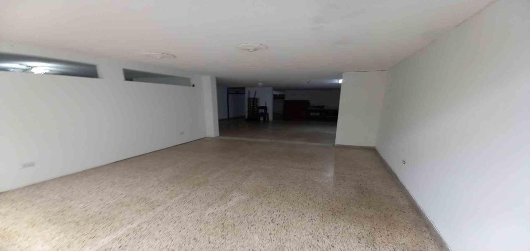 Local en venta en El Centro, Manizales, 300 m² · foto 14 de 24