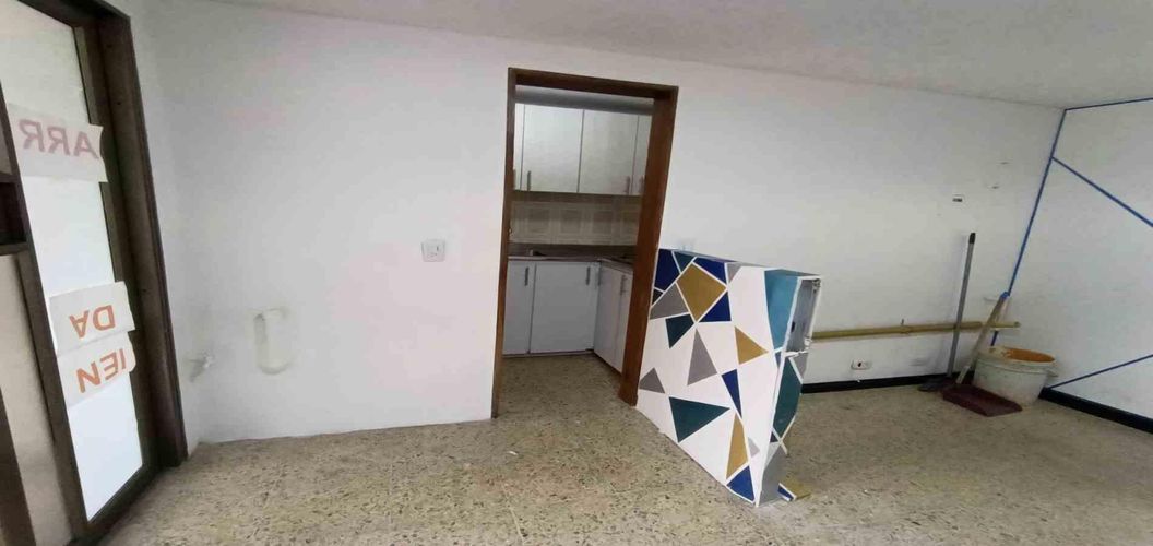Local en arriendo en Versalles, Manizales, 20 m² · foto 12 de 24