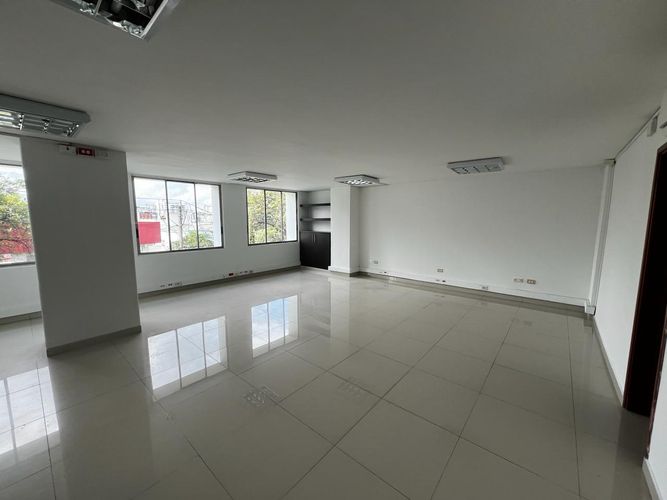 Oficina en arriendo en San Jose Sur, Pereira, 32 m² · foto 4 de 15