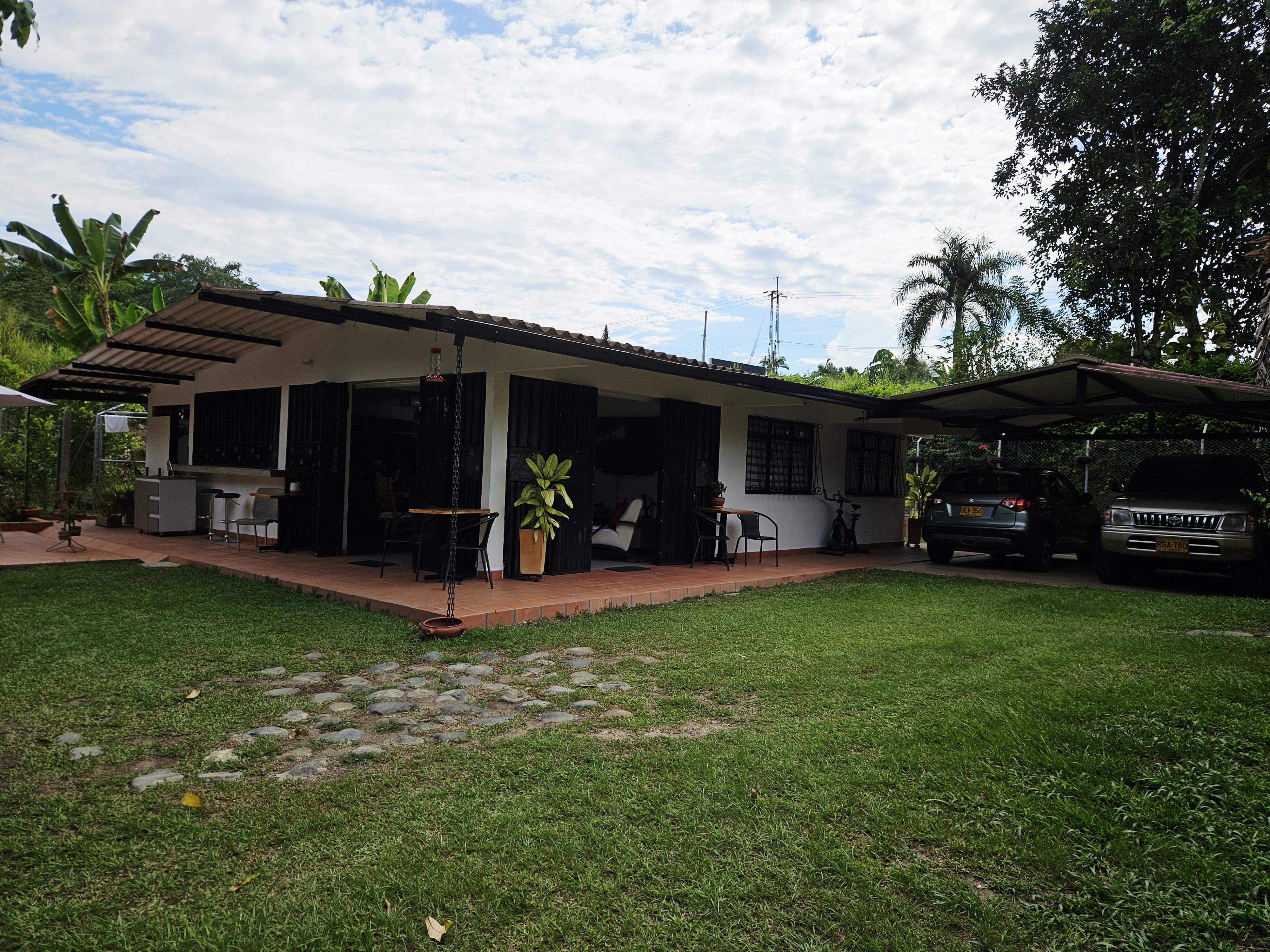 Casa en venta en Kilometro 41, Manizales · foto 2 de 11