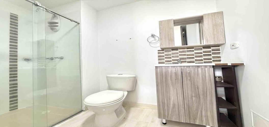 Apartamento de 3 alcobas en venta en Santa Teresita, Pereira, 59 m² · foto 9 de 13