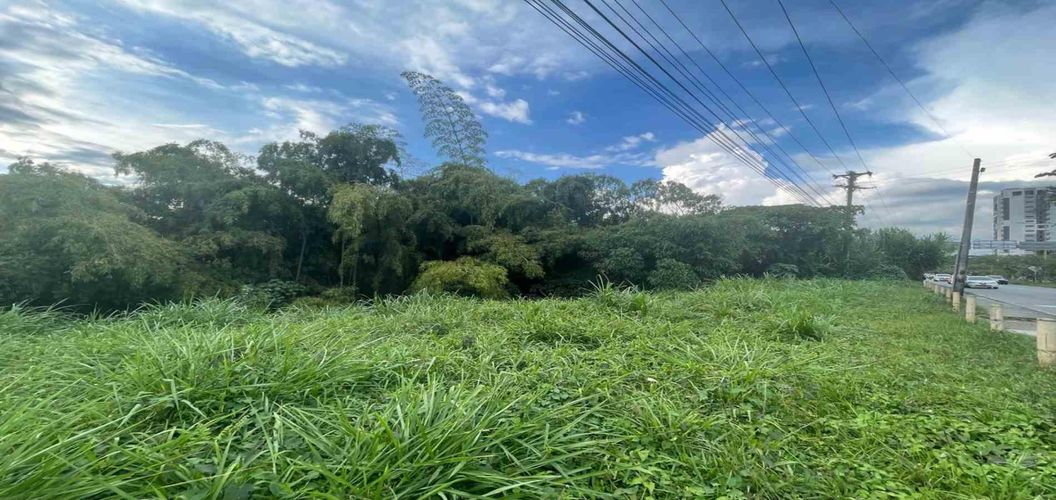 Lote en venta en Avenida Centenario, Armenia · foto 4 de 18