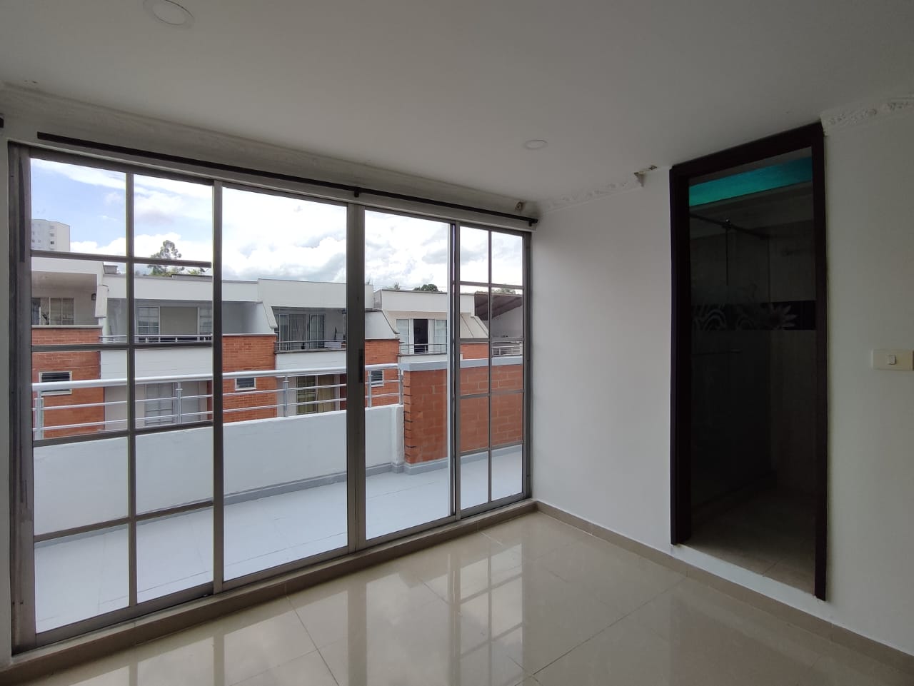 Casa en venta en Santa Juana De Las Villas, Pereira · foto 3 de 24